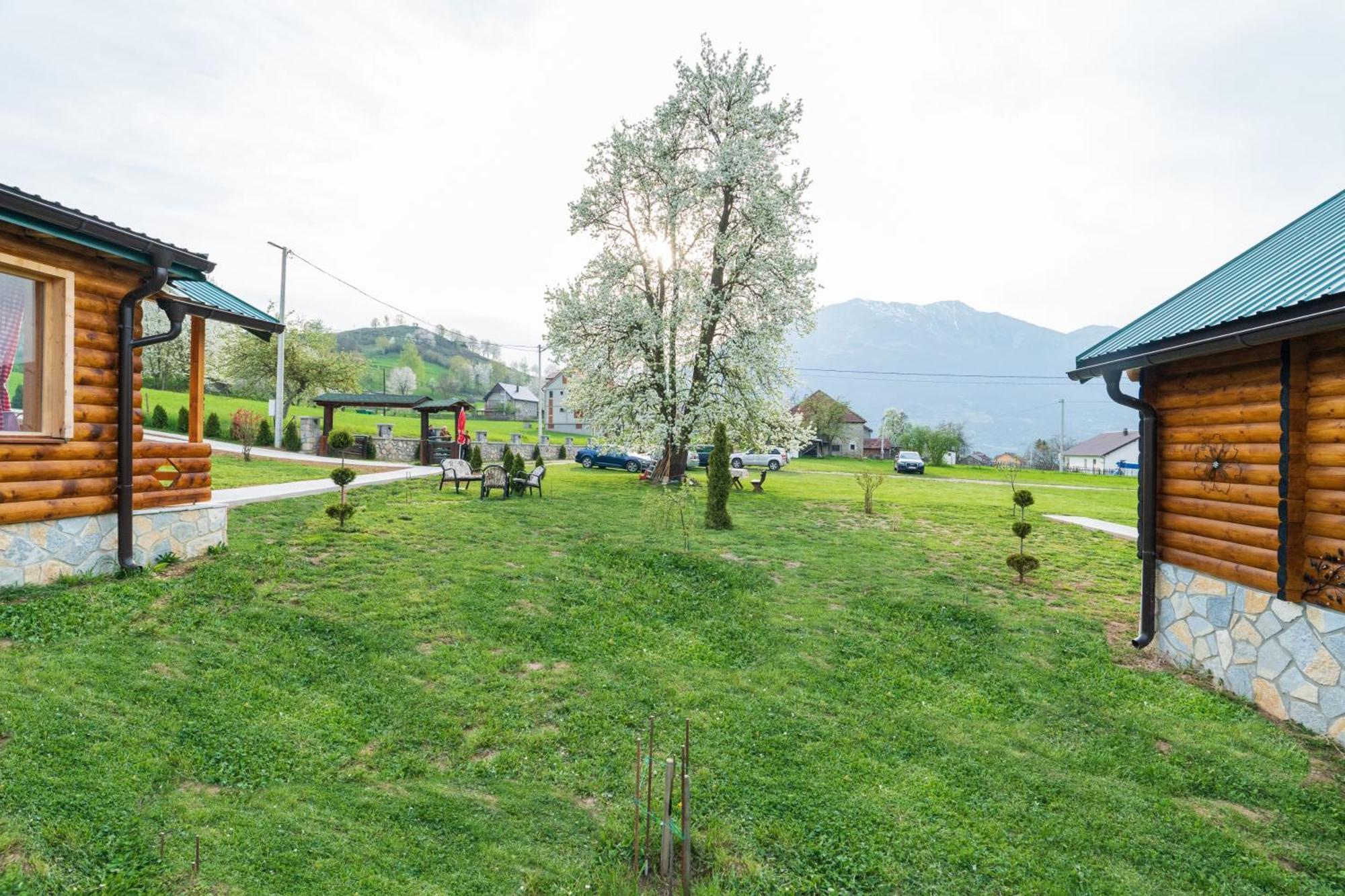 Salerno Camp Villa Plav Exterior photo