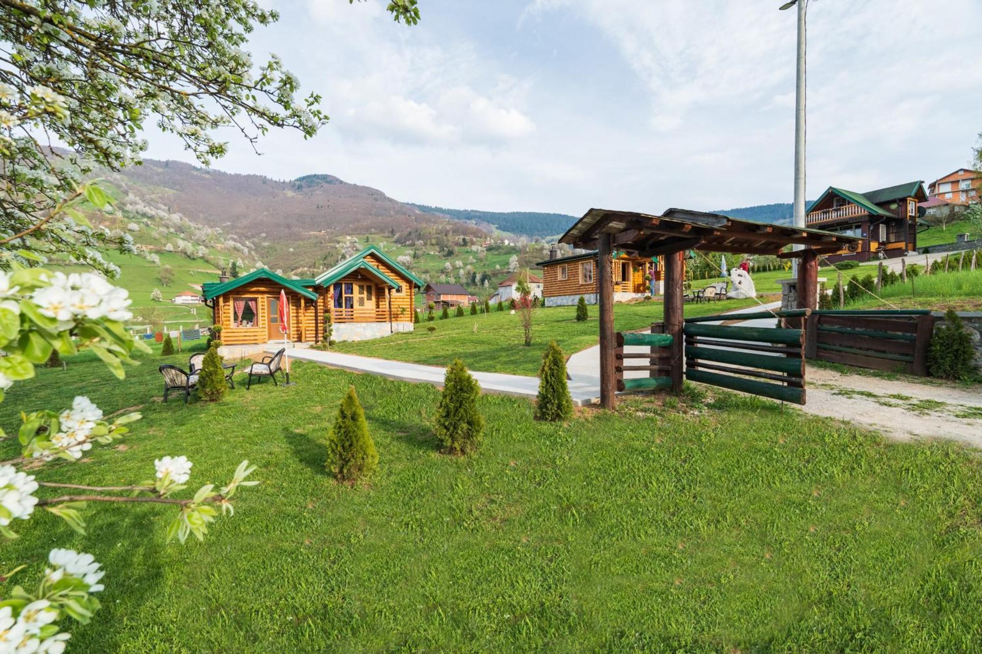 Salerno Camp Villa Plav Exterior photo